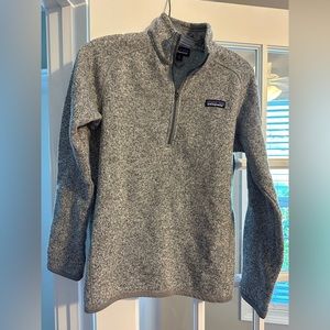 Patagonia MEDIUM half zip
